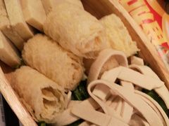 -左庭右院鲜牛肉火锅(新梅广场店)