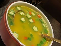 秋葵煮银杏-丝路金桃·新疆菜(徐汇店)