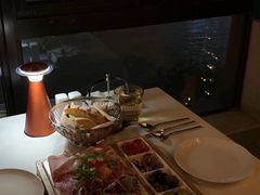 -Kathleen's Waitan 凯圣琳江景西餐厅(外滩店)