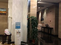 -上海怡沁园度假酒店
