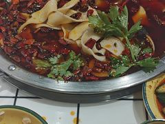-晓彭肥肠鸡·泡椒鸡火锅(水木天地店)
