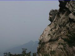 -燕子河大峡谷天坑仙境
