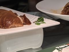 -贝勒爷·酥不腻烤鸭