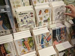 -猫的天空之城概念书店(杭州南宋御街店)