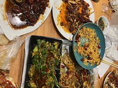 -嗨辣小聚·盘锦河蟹·海鲜烧烤龙虾(盘锦十年好店)