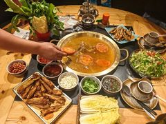 -顶顶汤火牛排火锅·经典铜锅涮肉