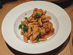 -纳鲁孜·新疆特色餐厅(上海悦荟广场店)