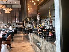 自助取餐区-万达文华酒店·48F云端窗景美食汇自助餐厅