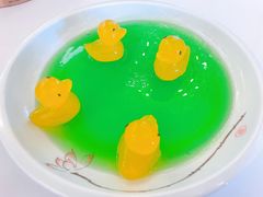 可爱小黄鸭-稻香酒家·33年老字号·港式粤菜(富邦中心店)