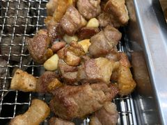 -肉甲韩国木炭烤肉(新壹街1店)