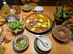 -洱火云南酸菜牛肉火锅(石景山当代商城店)