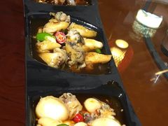 -东来菜馆•手抓海鲜家常菜•海鲜锅贴(鸽子窝店)