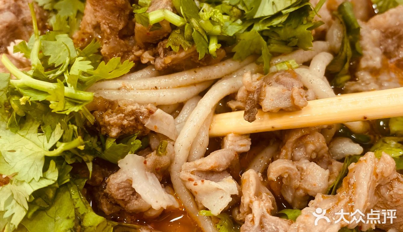 就馋😋这一口！雷记羊肉面！
