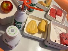 -涨巢·潮玩水疗局