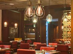 -恰餐厅及酒吧 CHAR Bar & Grill (北京丽都皇冠假日店)