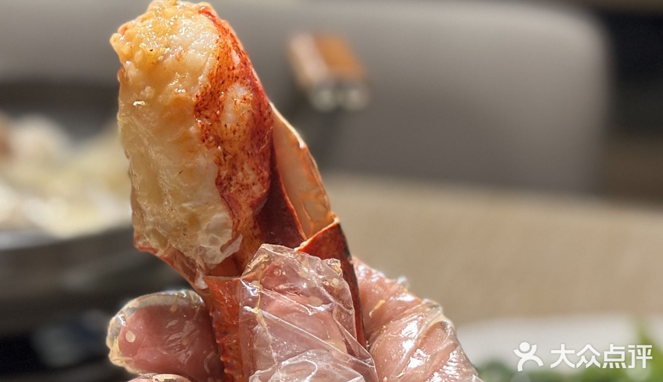 🍤海鲜控的天堂！海螺汤、生蚝，美味不打烊！🌙