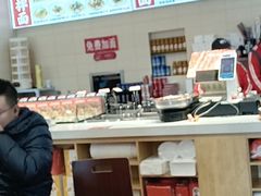 大堂-顺溜·手工刀削面·黑金店(铜锣湾店)
