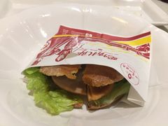 -一叶一世界·素食餐厅(锦华万达店)