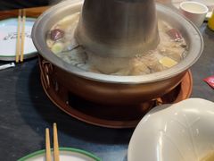 -南门四季铜锅涮肉(左家庄店)
