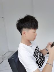 -1983 Hair Salon