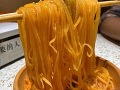 -小董哥烤串·爆汁大油边(故宫店)