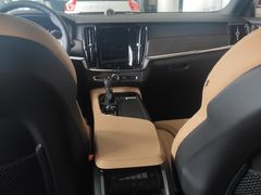 -北京燕豪汽车销售服务有限公司