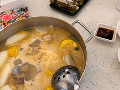 -肥仔文澳门猪骨煲(南京西路店)