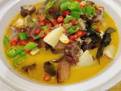 -湖南人家湘菜馆(镇江路店)