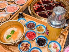 -周小明火锅(黑金冠社区店)