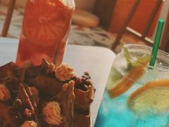 -花苑里咖啡(威远店)