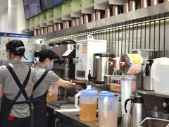 -CoCo都可(湖滨银泰店B区店)
