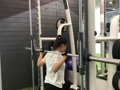 -汗水空间私教健身连锁(SM广场店)