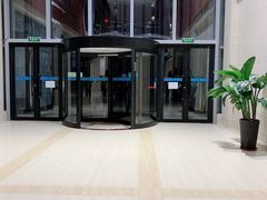 -瑞幸咖啡(7号国际商业中心店)