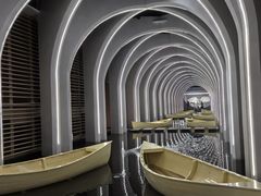 -涨巢·潮玩水疗局