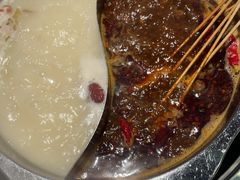 -佰人王串串香火锅(洋珠巷店)