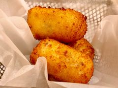 -Tapa Tapa