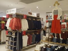 -优衣库(红谷滩万达店)