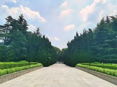 -上海市龙华烈士陵园