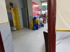 -老四川小龙虾(交通三巷步行街店)