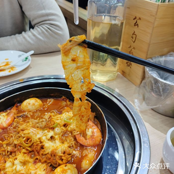 三清洞摩西韩式年糕火锅(威高广场店)图片