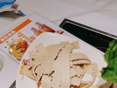 -黄记煌三汁焖锅(新佳丽江汉路店)