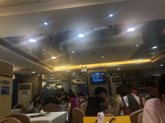 大堂-渝君重庆火锅(嘉宾路店)