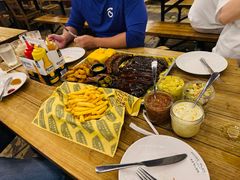 -本垒美式烤肉(三里屯店)