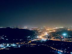-鬼笑石后山停车场