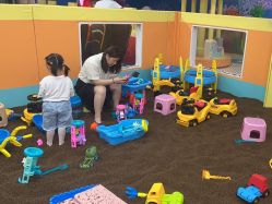 -孩子王童乐园(泰州万达店)