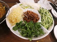新京酱肉丝-富源东北春饼店(翠竹店)