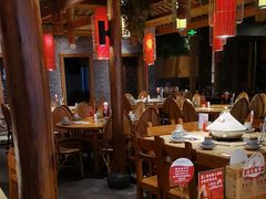-野山舂·贵州现舂酸汤牛肉(鸿通城店)
