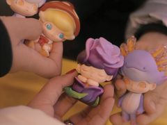 -泡泡玛特POPMART(蓝色港湾店)