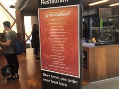 -怀托摩萤火虫洞