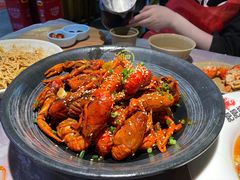 -肥肥虾庄·金牌油焖大虾(汉口城市广场店)